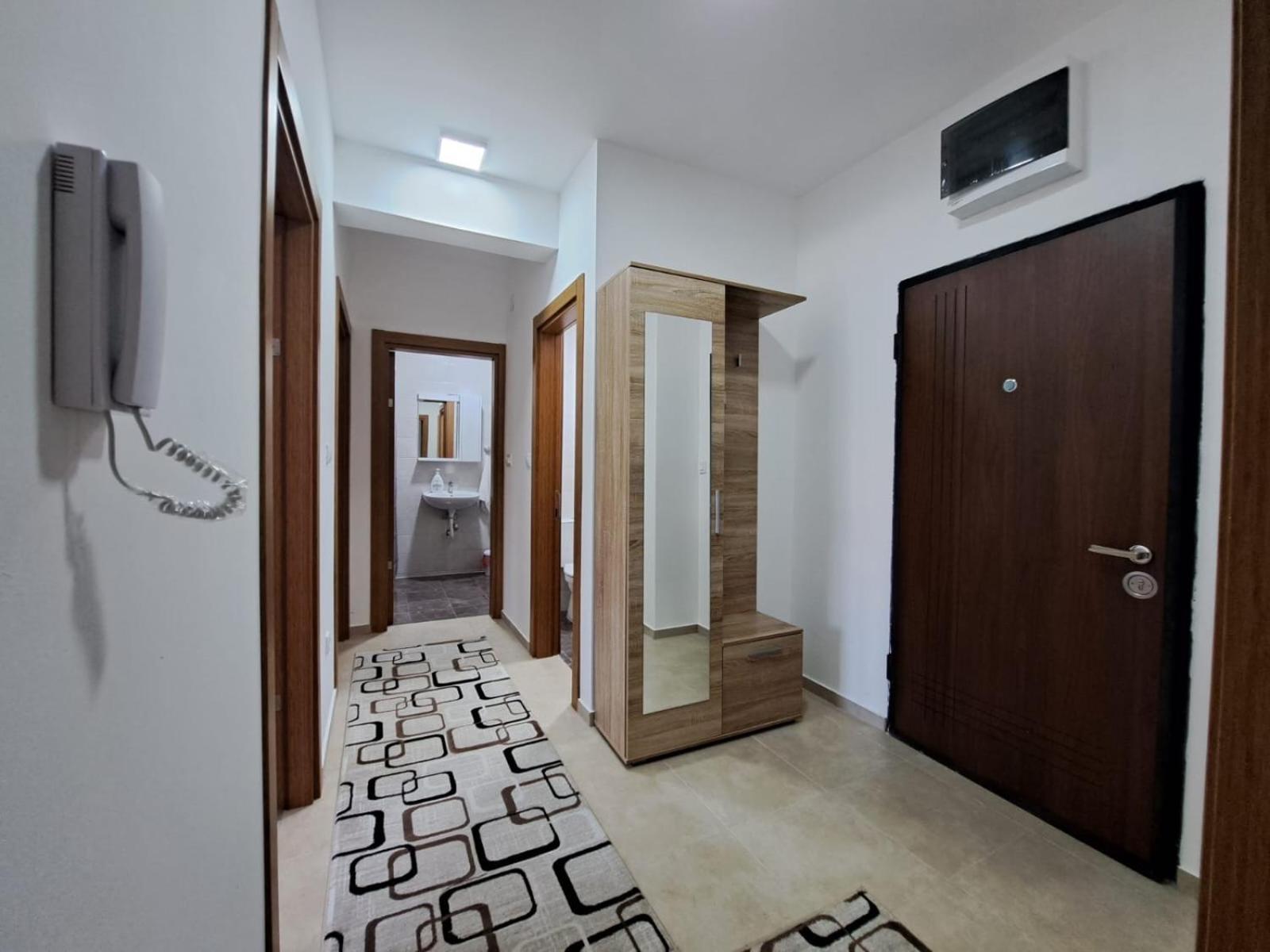Apartment Gruda *